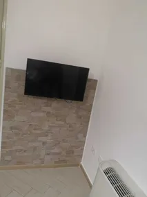 Appartement Privé Central Parking Gratuit en rue - Image 2