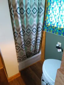 Tiny House Retreat Cabin - Image 3