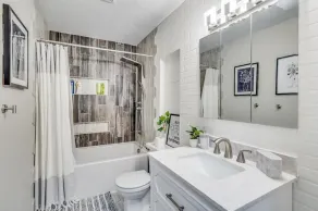 Andover Bungalow - Sleeps 6 - Image 4