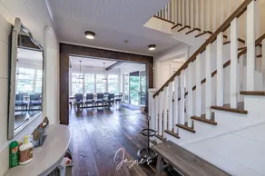 5-year old, Luxury Build on Joe! Immaculate Main + Guest Cottage! Tennis! - Image 5