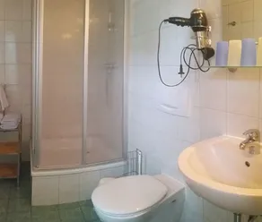 Casa Geminada Para Famílias com Lareira, Wi-fi, Sauna, são Permitidos Animais de Estimação - Image 2