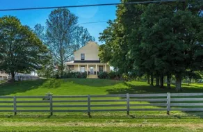North 64 Farms Luxury Farm House sunrise view - Image 2