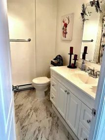 Entire cottage (2 condos), perfect for families or large groups! - Image 2