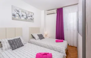 Amazing Apartment In Vantacici - Image 5