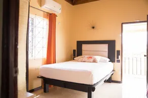 Apartment in Hellshire near Beach - Image 4