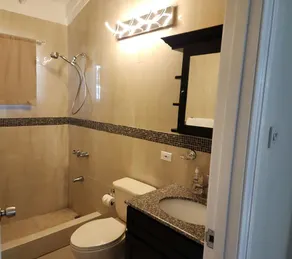 PLAN YOUR GETAWAY UNDER THE SUN \n           Dazzle Key Suite - Image 3