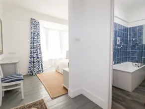 Melvill Guest House - Image 3