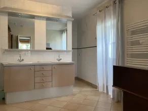 Maison au Calme à la Campagne - Décor Soigné - Pour 6 Personnes - Image 5