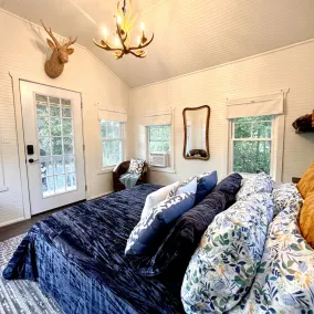 Sexiest Lil Cabin in Saugerties, NY - Image 5