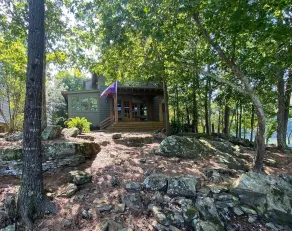 Silverock Cove Retreat: Panoramic Views + Pool & Boat Slip Access - Image 5