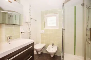 Charming Family Apartment, Baska view, 150m from the sandy beach - Image 4