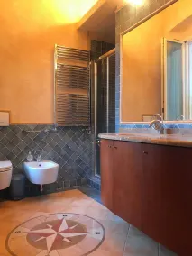 LARGE apartment 9 people, 200 meter to sea - Image 3