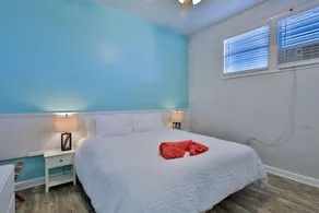 Ocean View King Suite #101 - Image 5