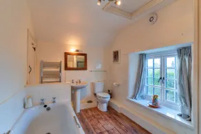 Forge Cottage - Image 3