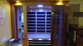 Seeseite mit Sauna / Whirlpool / Boot / Strand / Feuerstelle / Billardtisch in der Nähe von Kalahari & Ski - Image 2