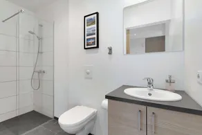 Blue Mountain Apartments - Corner Studio with View - Image 4