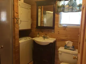 Fox Harbor Wilderness Lodge - Image 4