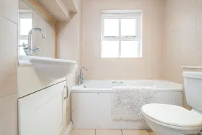 Inglenook, Holiday Cottage Manorbier, Sleeps 4, 2 bedrooms,  bathrooms - Image 4