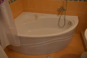 Victoriei 7 - 2 bedroom apartment downtown - Image 2