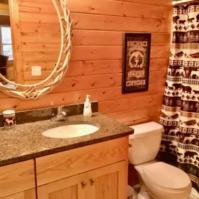 * Bear Hugs Cabin * 4BR!* Beste Preise * $ 135 Weeknights * $ 150 Weekends * Pooltable * WIFI * - Image 5