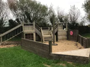 Lodge in a stunning setting and near seven of the best  beaches. Dog friendly - Image 3