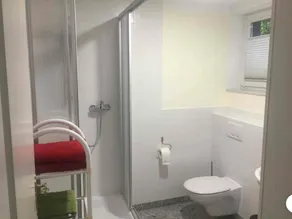 Souterrainzimmer im Grünen - Image 2