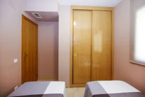 GOLDEN 5 Apartment - Image 2