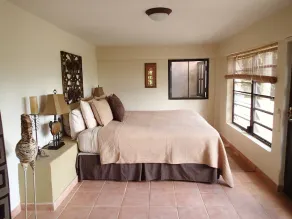 Tropical Retreat Villa&Studio - Image 5
