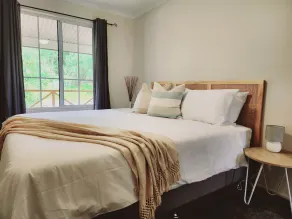 Ultimate entertainer, super cozy, amazing views! - Image 3