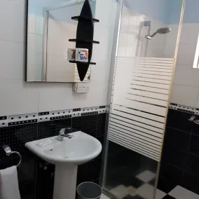 Natural Oak Apartments Kilimani - Image 2