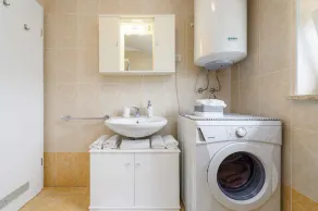 Holiday apartment with air conditioning and Internet - Image 3
