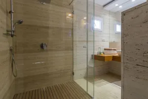 Maison de vacances avec piscine privée, terrasse et jardin - Image 5