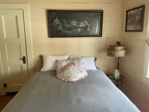 Classic Cajun Cottage on Bayou Teche - 1 & 1/2 miles from Downtown Breaux Bridge - Image 5