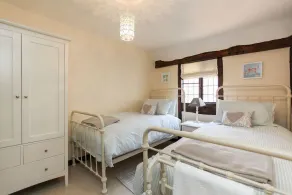 12A College Hill by Sleep Shrewsbury - Image 5
