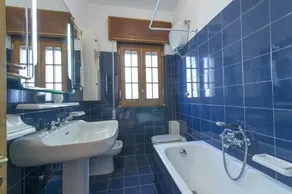 Elegante & Panorama Villa mit Meerblick Solarium - Image 4
