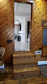 Lake Front Getaway! 6 Bedrooms rooms and 3.5 Baths. Prime location. Sleeps 16 - Image 2
