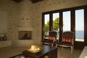 Pretty  seafront cottage in the center of Stoupa, minutes from the sandy beaches - Image 2