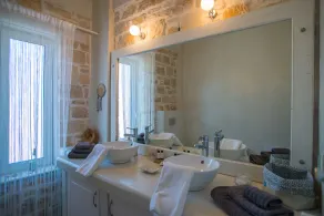 Special, in a quiet location, swimming pool, Jacuzzi, W-LAN, mountain panorama, near the SEA - Image 5