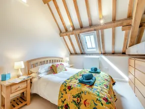 Chapel Barn - UK46738 - Image 4