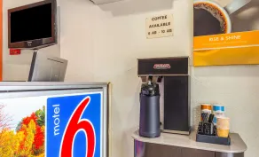 Motel 6 Huntington, WV - Image 5
