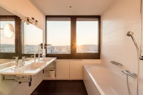 Suite panoramique avec vue sur Vienne, Wi-Fi et garage - Image 3