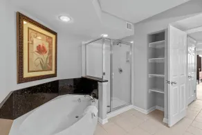Yacht Club Villas 2-102B - Image 4