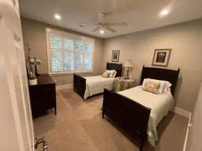 West Knoxville - Guest Cottage in Private Wooded Neighborhood - Image 4