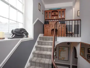 8 bedroom accommodation in Brixham - Image 3