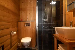 'Ferme de Faustine' Apartment with Shared Heated Pool and Wi-Fi - Image 4