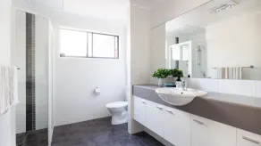Este apartamento en planta baja muy bien presentado es totalmente autónomo e incluye todos los modernos - Image 5