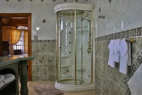 Clarridge View Guesthouse - Image 5
