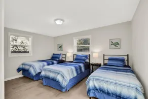 Spacious 5/2 in Orange Park - Image 4
