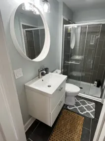 Quaint 4 bdr Cape Cod, sleeps 8-10.  4 min to USCGA, Con college & downtown  - Image 4