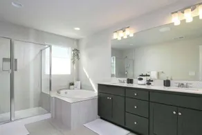 Camas Family Home - Private Hot Tub & Pool Access - Image 3